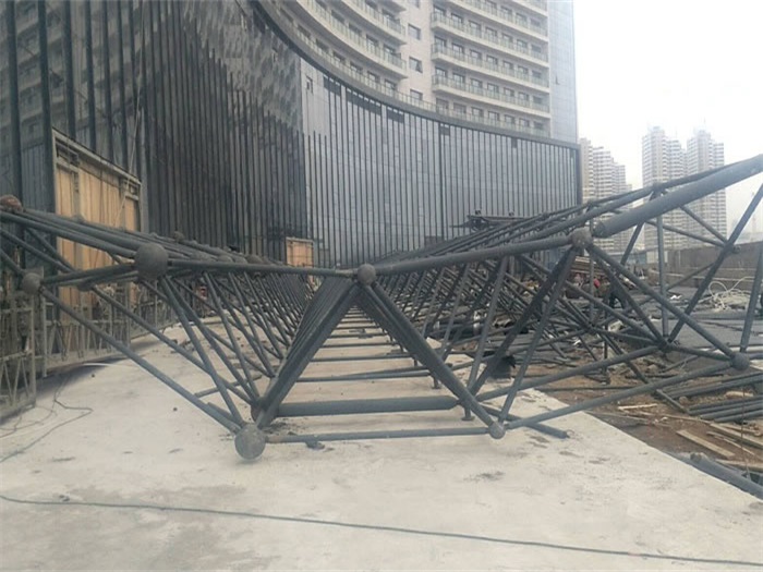 酒泉万豪酒店雨棚网架